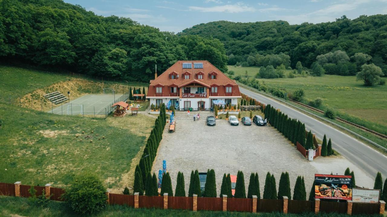 Pensiunea si Restaurant Erdo Odorheiu Secuiesc Exterior foto