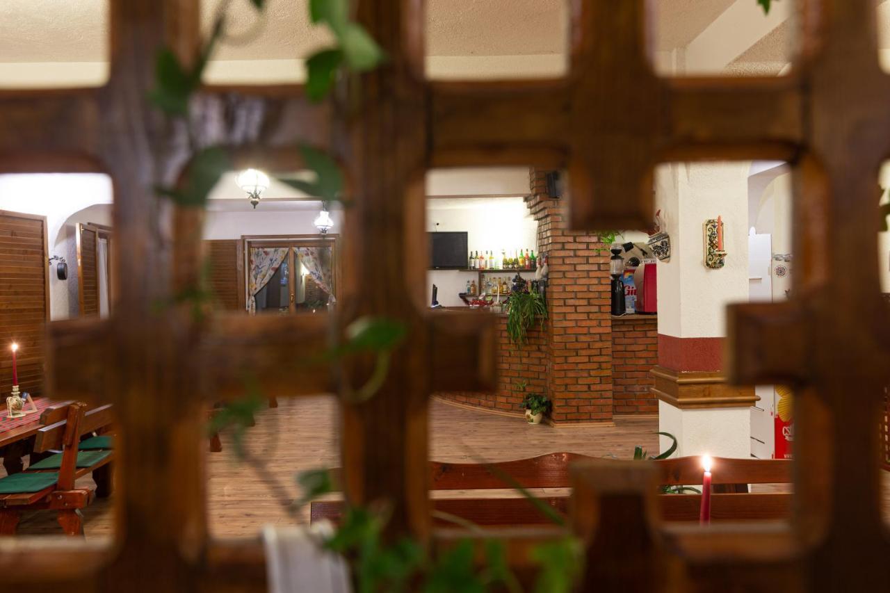 Pensiunea si Restaurant Erdo Odorheiu Secuiesc Exterior foto